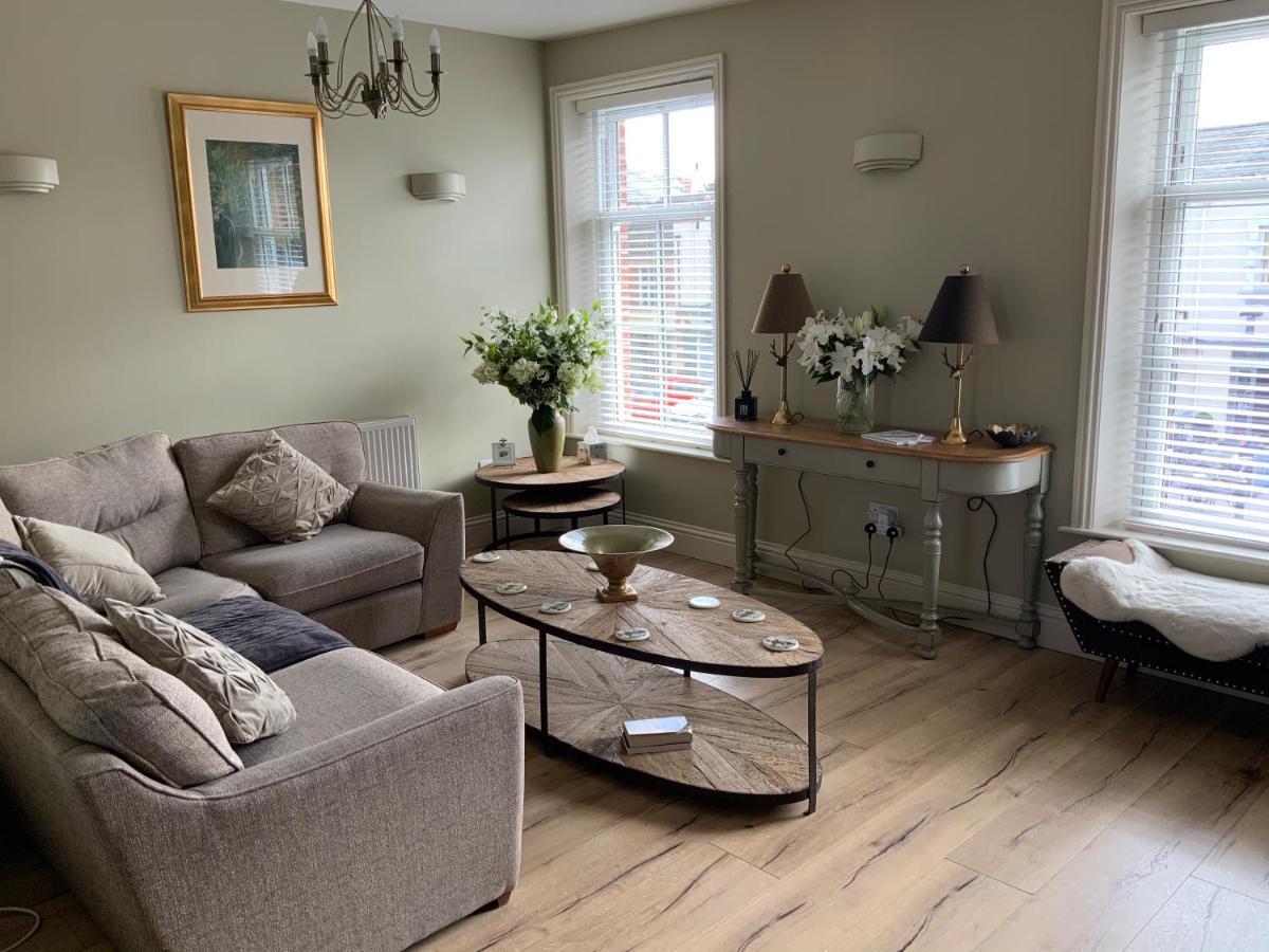 No. 16 Lytham Apartment Литам Сент Аннс Екстериор снимка